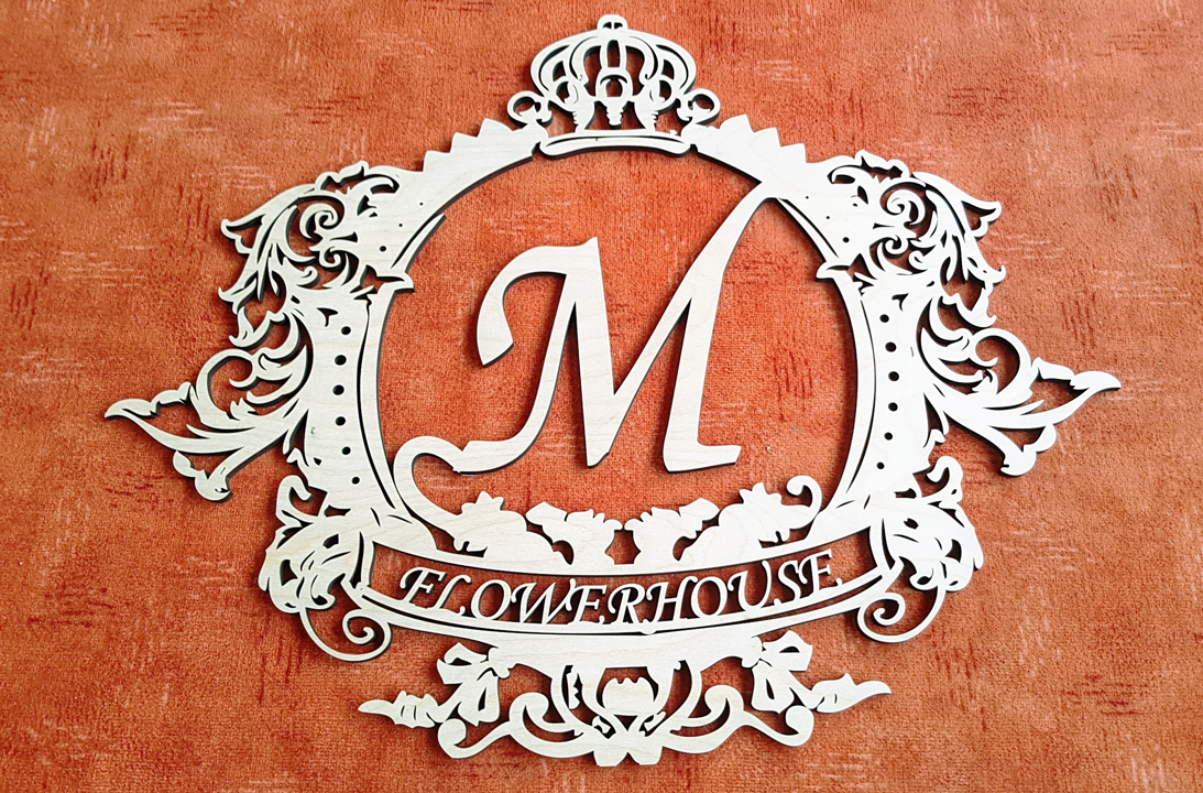 Firmenwappen aus Holz